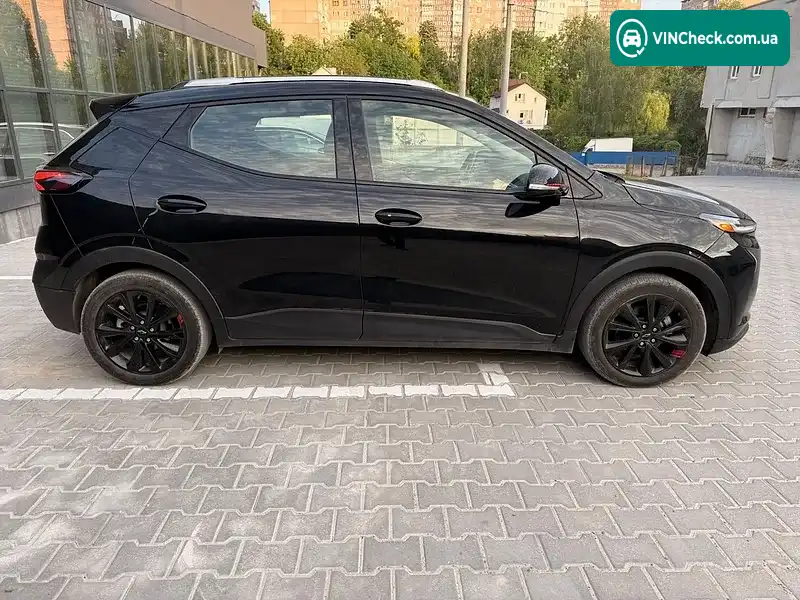 Chevrolet Bolt EUV 2023, фото з оголошення 2 з 17, VIN 1G1FY6S07P4193939