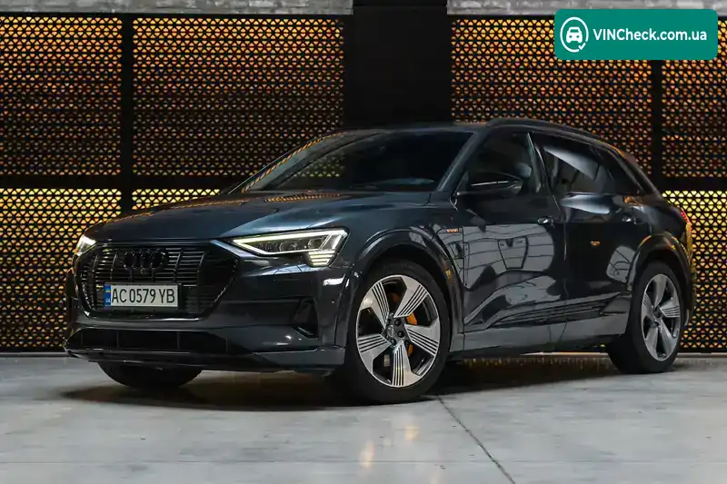 Audi e-tron 2020, фото з оголошення 1 з 21, VIN WAUZZZGE4LB027727