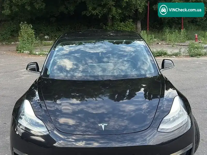 Tesla Model 3 2018, фото з оголошення 2 з 20, VIN 5YJ3E1EB0JF082698