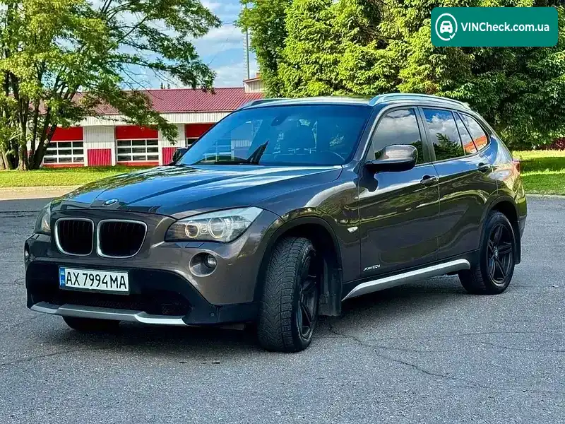 BMW X1 2010, фото з оголошення 1 з 21, VIN WBAVP31060VN12265