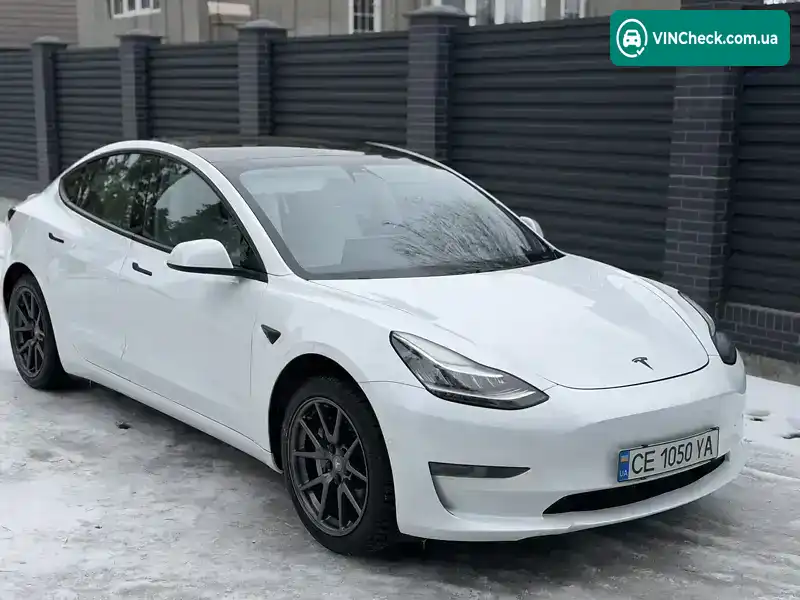 Tesla Model 3 2019, фото з оголошення 2 з 21, VIN 5YJ3E1EA0KF486870