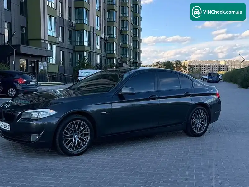 BMW 5 Series 2012, фото з оголошення 2 з 19, VIN WBAXH31030DX37545