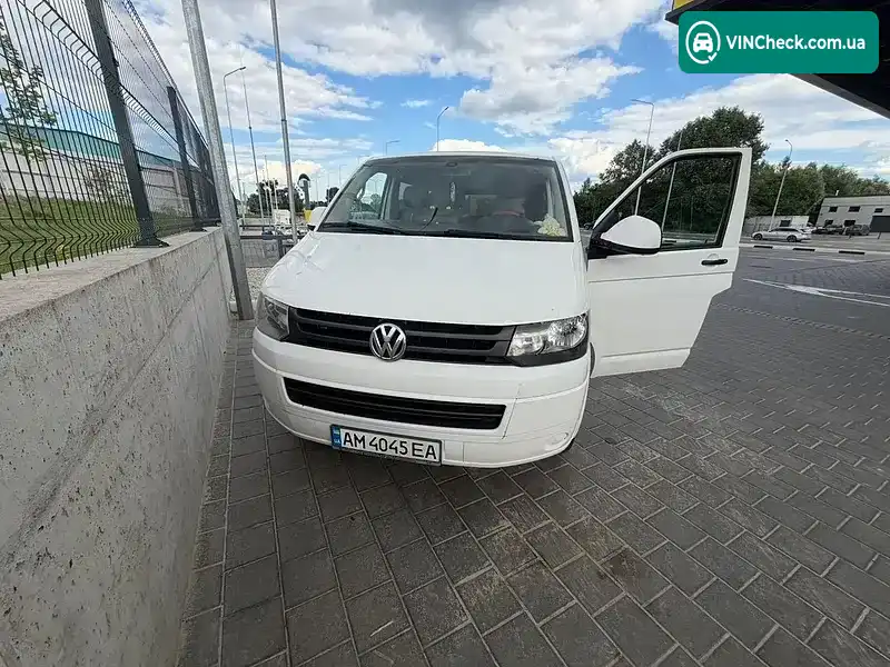Volkswagen Transporter 2015, фото з оголошення 1 з 13, VIN WV1ZZZ7HZFH113875