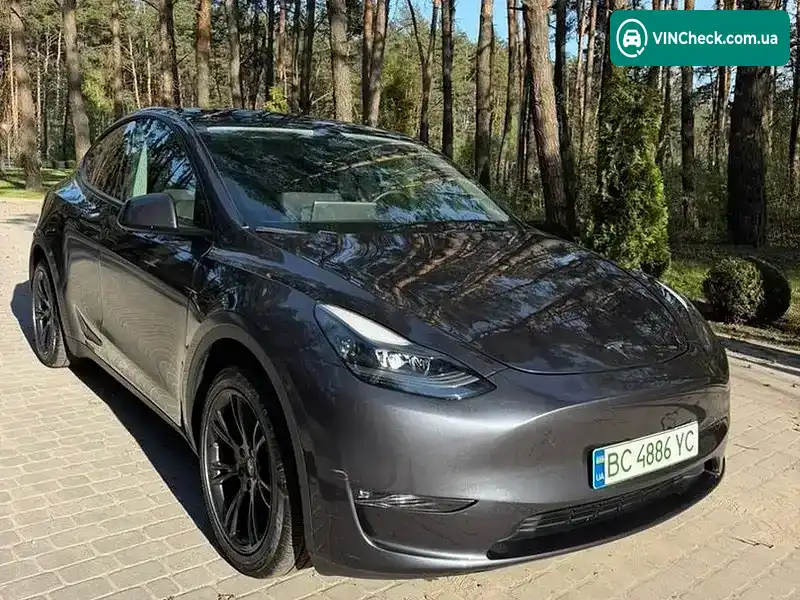 Tesla Model Y 2024, фото з оголошення 1 з 14, VIN 7SAYGDED4RF115252