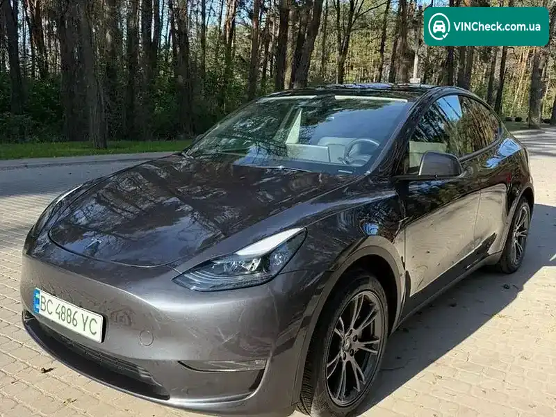 Tesla Model Y 2024, фото з оголошення 2 з 14, VIN 7SAYGDED4RF115252
