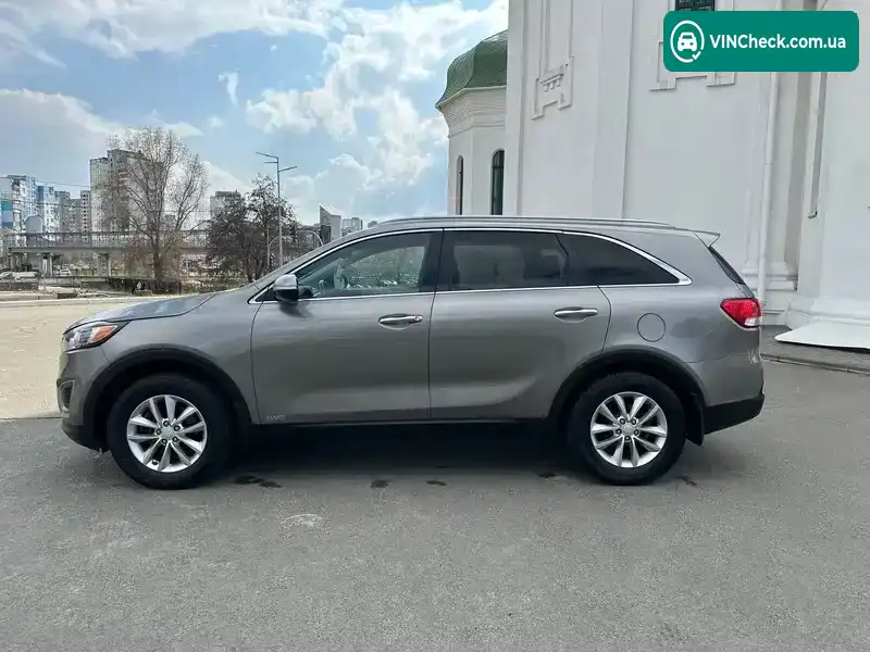 Kia Sorento 2015, фото з оголошення 2 з 13, VIN 5XYPGDA3XGG148557
