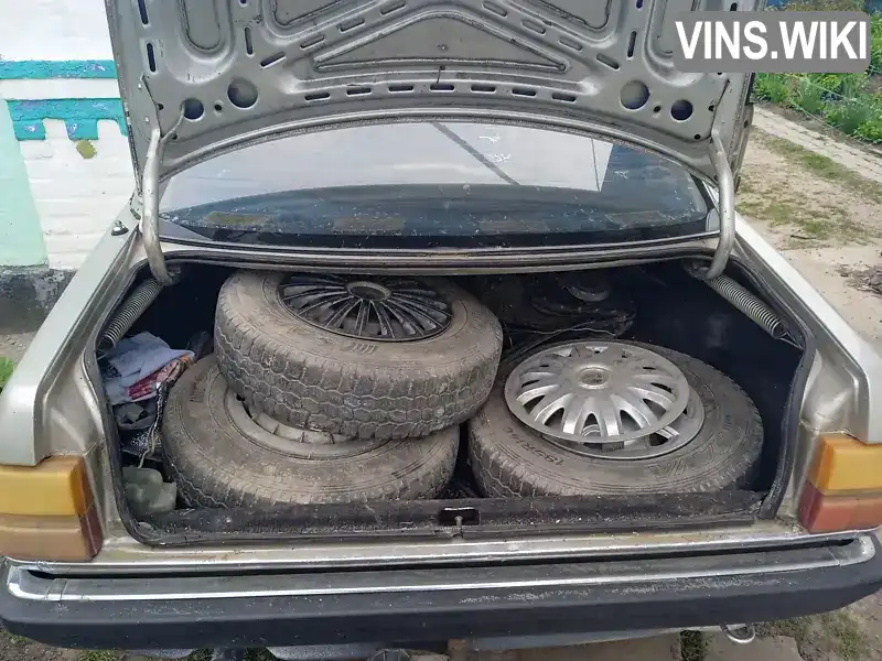 Audi 100 1986, фото з оголошення 2 з 7, VIN WAUZZZ44ZGN078729