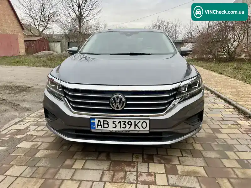 Volkswagen Passat 2019, фото з оголошення 1 з 21, VIN 1VWWA7A30LC007748