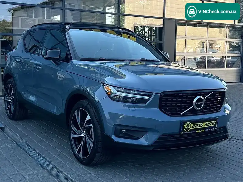 Volvo XC40 2022, фото з оголошення 1 з 20, VIN YV4162UM2N2782824