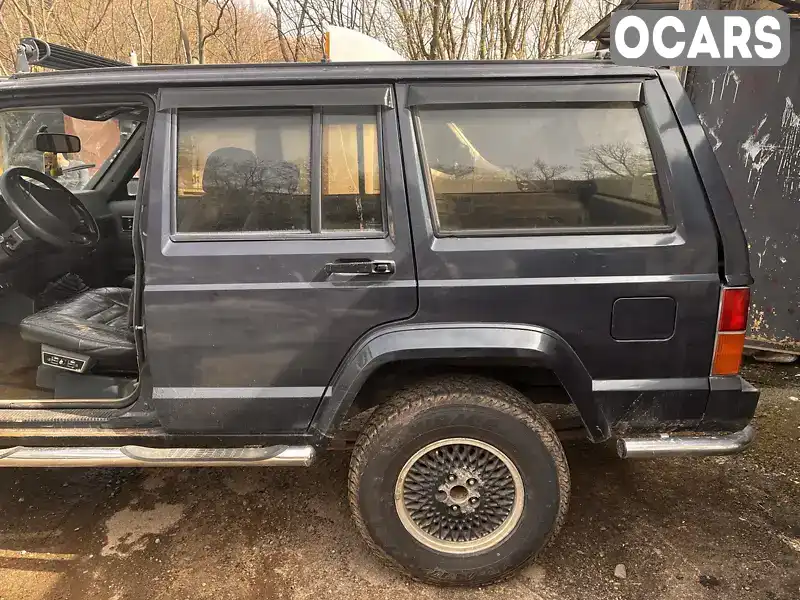 Jeep Cherokee 1988, фото з оголошення 2 з 12, VIN 1JEBL783AJT086186