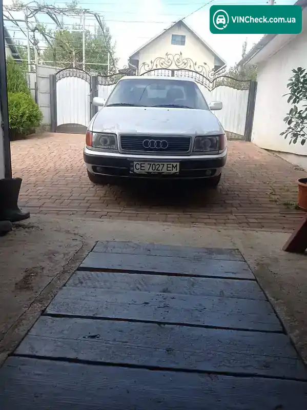 Audi 100 1992, фото з оголошення 2 з 16, VIN WAUZZZ4AZNN144743