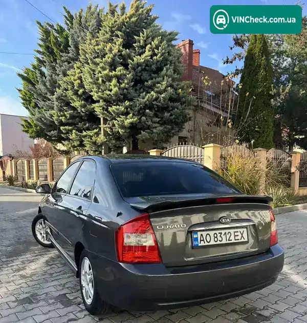 Kia Cerato 2005, фото з оголошення 1 з 20, VIN KNEFE223265242846