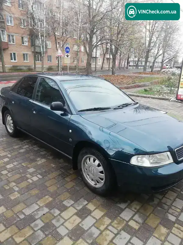 Audi A4 1996, фото з оголошення 1 з 11, VIN WAUZZZ8DZTA132902