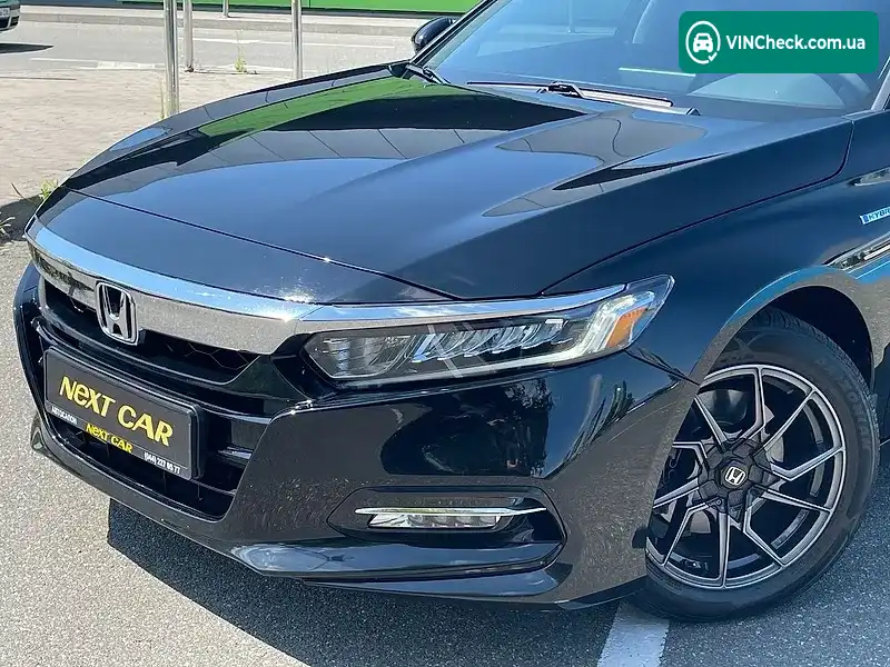 Honda Accord 2018, фото з оголошення 2 з 20, VIN 1HGCV3F47JA004358