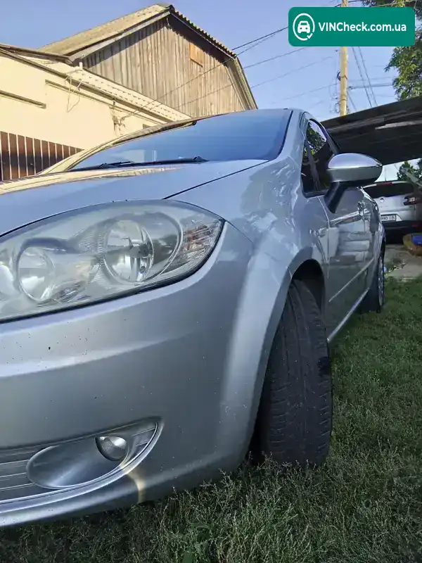 Fiat Linea 2012, фото з оголошення 2 з 21, VIN ZFA32300003178066