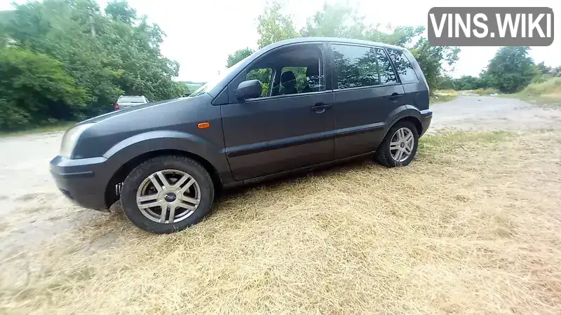 Ford Fusion 2002, фото з оголошення 1 з 8, VIN WF0UXXGAJU2R06860
