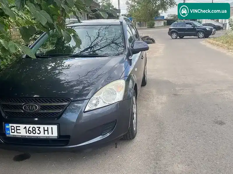 Kia Ceed 2007, фото з оголошення 1 з 10, VIN U5YFF52128L024793