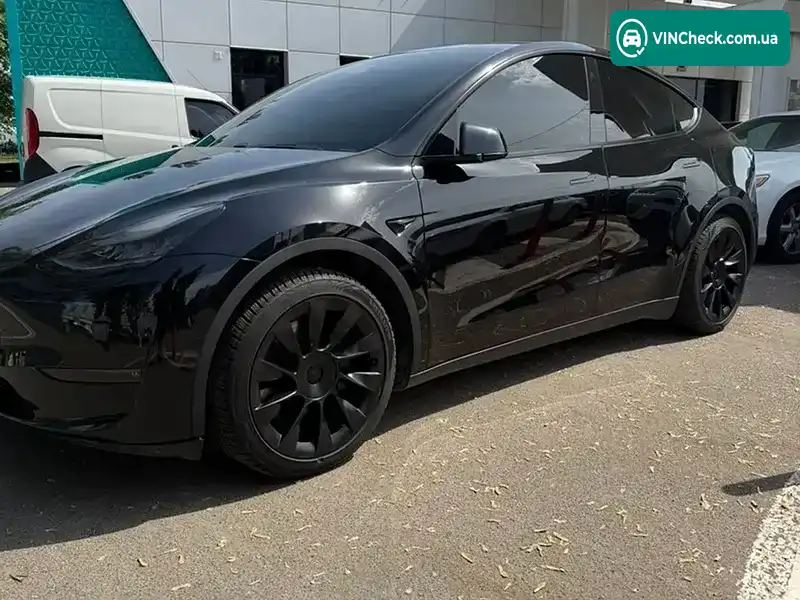 Tesla Model Y 2020, фото з оголошення 2 з 21, VIN 5YJYGDEE3LF018055
