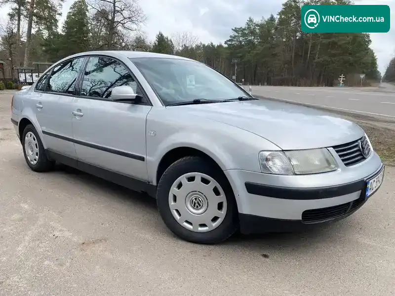 Volkswagen Passat 2000, фото з оголошення 2 з 21, VIN WVWZZZ3BZYP293078