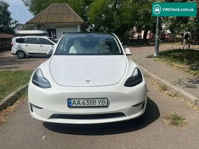 Tesla Model Y 2023, фото з оголошення 1 з 20, VIN 7SAYGDEE4PA062393