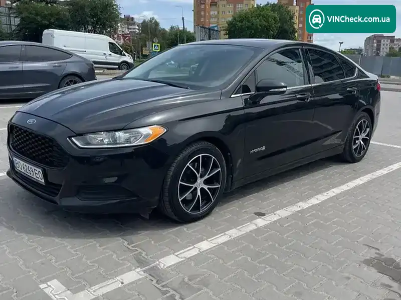 Ford Fusion 2012, фото з оголошення 2 з 15, VIN 3FA6P0LU3DR147705