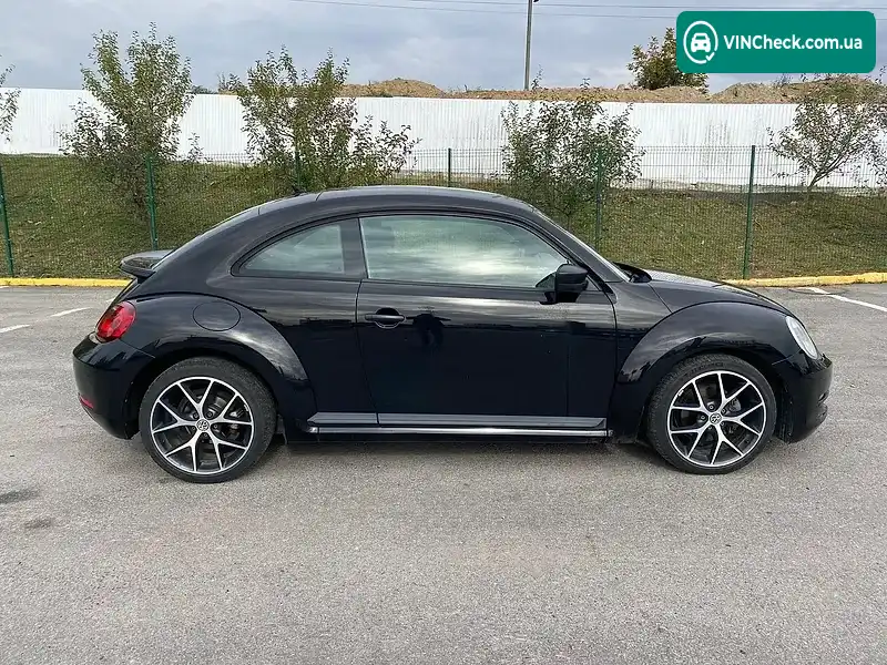 Volkswagen Beetle 2015, фото з оголошення 2 з 11, VIN 3VWF17AT4GM603238