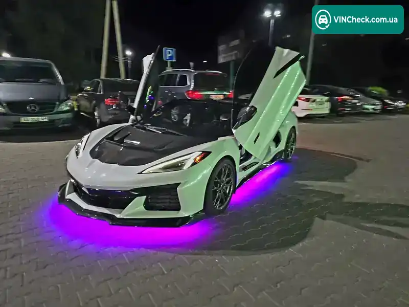 Chevrolet Corvette 2022, фото з оголошення 1 з 18, VIN 1G1YC3D45P5501724