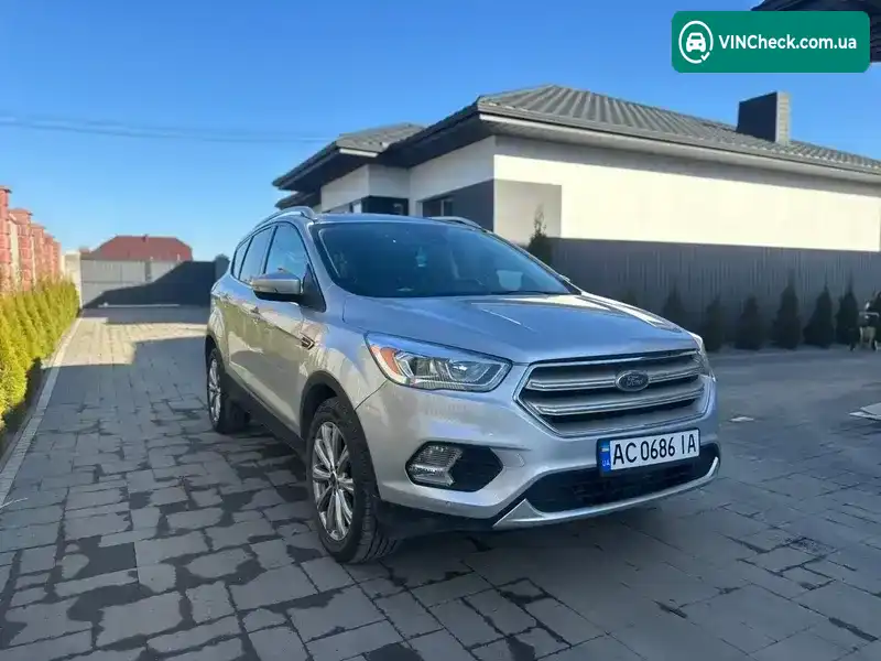 Ford Escape 2018, фото з оголошення 1 з 19, VIN 1FMCU9J92JUC67844
