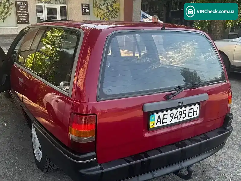 Opel Omega 1988, фото з оголошення 2 з 6, VIN W0L000066J1097161