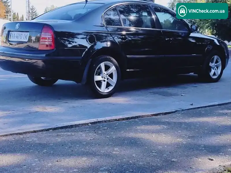 Skoda Superb 2005, фото з оголошення 1 з 20, VIN TMBDU23U66B046266