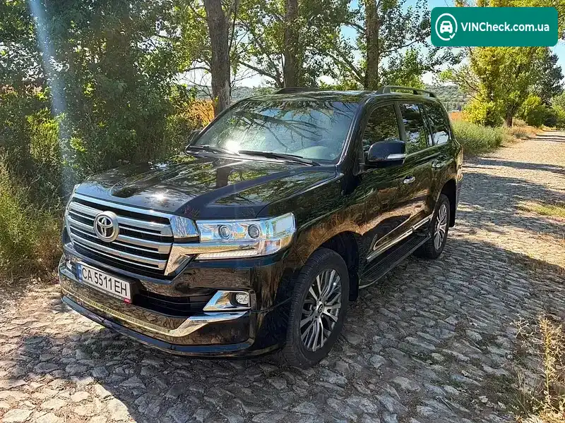 Toyota Land Cruiser 2020, фото з оголошення 2 з 15, VIN JTMCV05J204318551