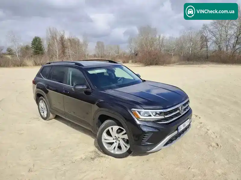Volkswagen Atlas 2021, фото з оголошення 1 з 21, VIN 1V2KR2CA9MC582505
