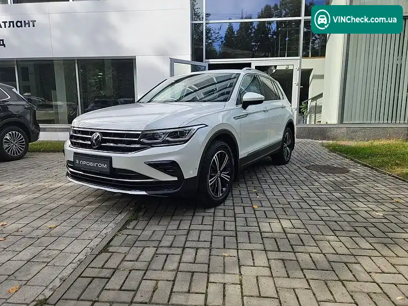 Volkswagen Tiguan 2023, фото з оголошення 1 з 20, VIN WVGZZZ5N6PW095737