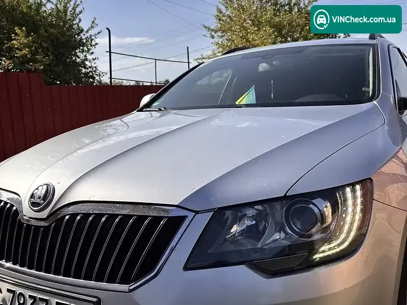 Skoda Superb 2014, фото з оголошення 2 з 20, VIN TMBLF93T2F9023046