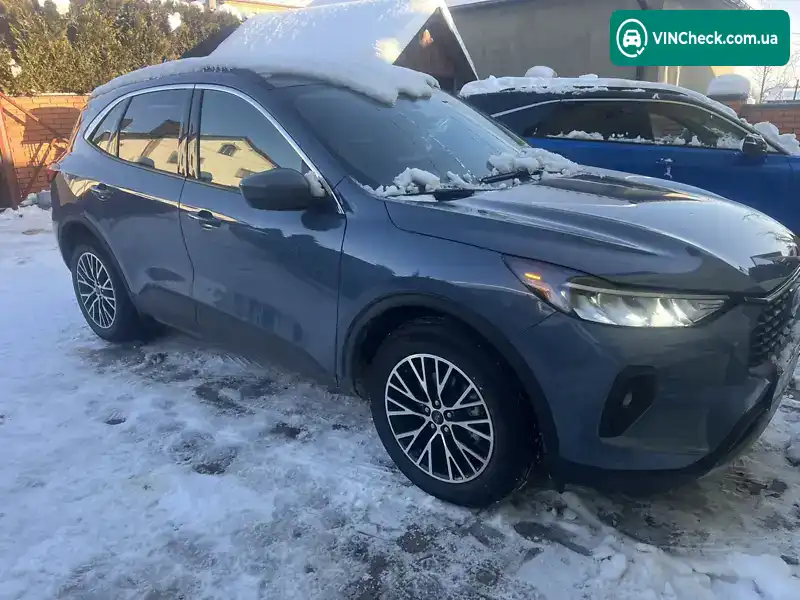 Ford Escape 2023, фото з оголошення 2 з 10, VIN 1FMCU0E19PUB39819