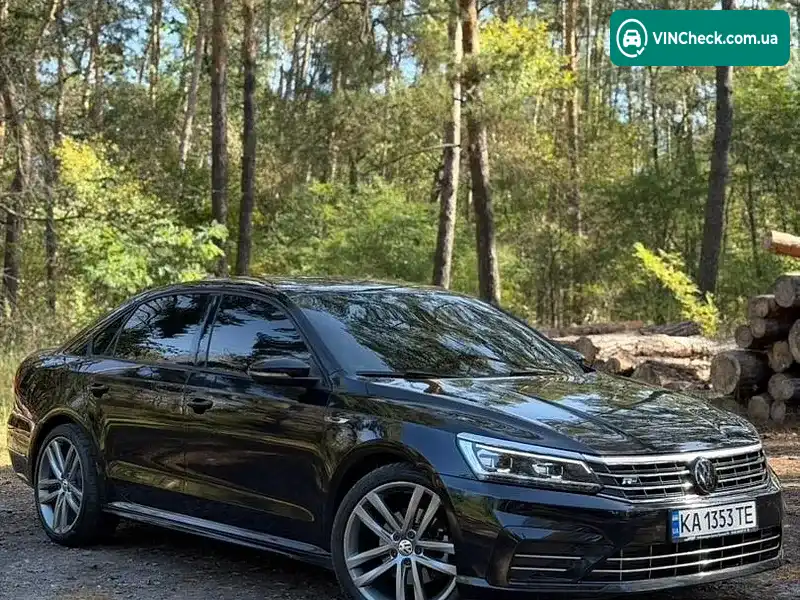 Volkswagen Passat 2018, фото з оголошення 1 з 20, VIN 1VWAA7A35JC034256