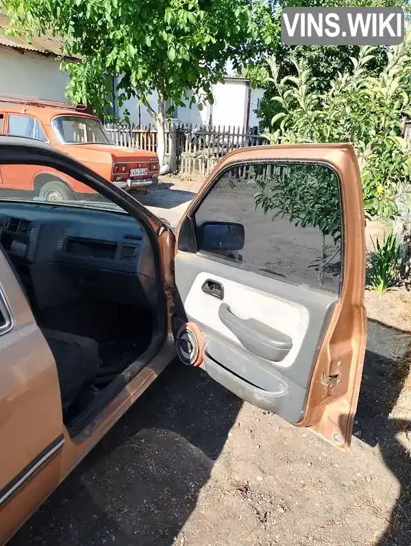 Ford Sierra 1988, фото з оголошення 2 з 8, VIN WF0FXXGBBFJA73521