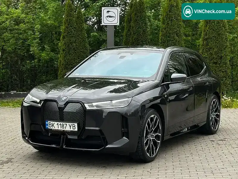 BMW iX 2023, фото з оголошення 2 з 21, VIN WBY31CF020CM71048
