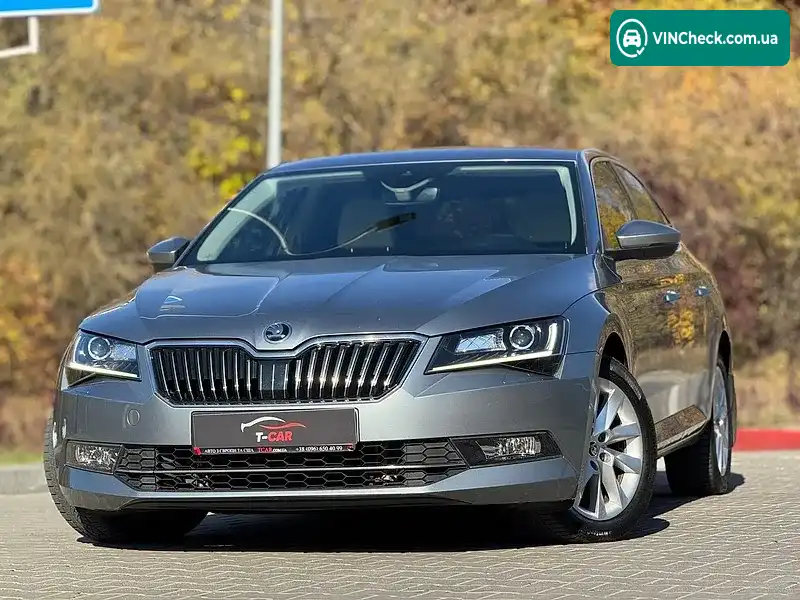 Skoda Superb 2019, фото з оголошення 2 з 20, VIN TMBAJ7NP6K7076770
