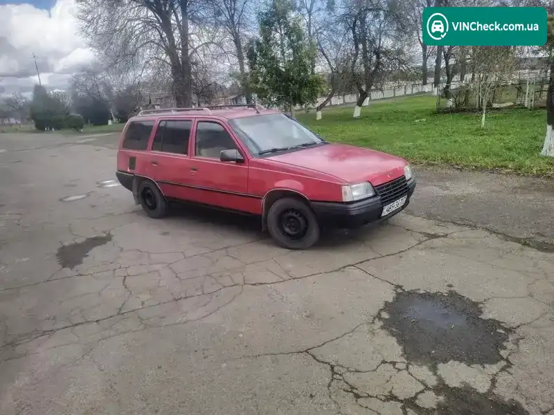 Opel Kadett 1988, фото з оголошення 1 з 13, VIN W0L000046J2810081