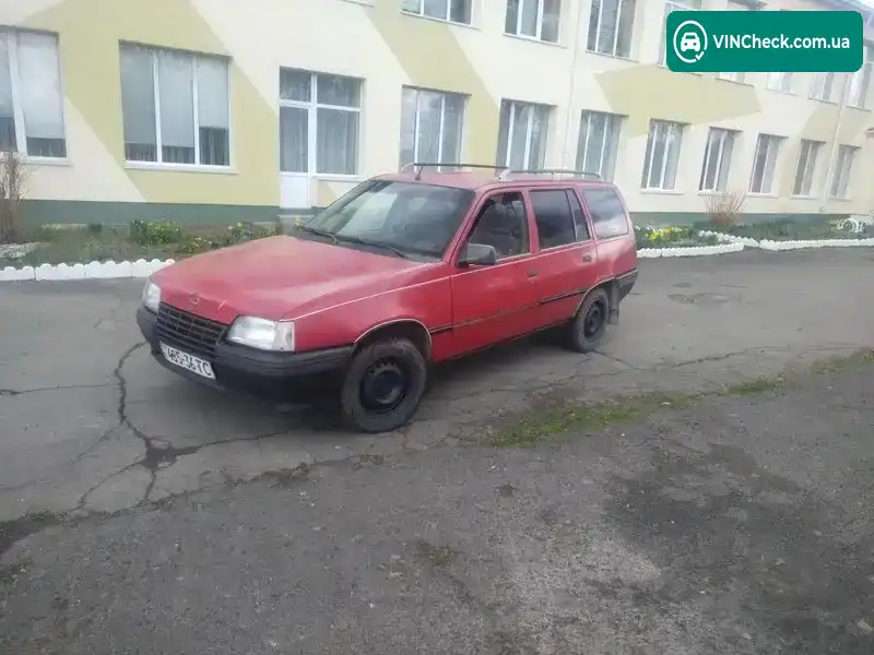 Opel Kadett 1988, фото з оголошення 2 з 13, VIN W0L000046J2810081