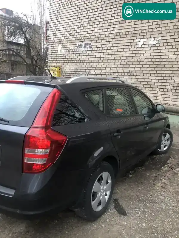 Kia Ceed 2008, фото з оголошення 2 з 15, VIN Y6LFF52238L004629