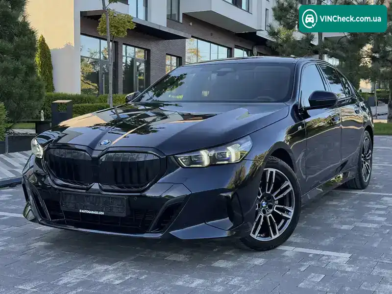 BMW 5 Series 2024, фото з оголошення 2 з 21, VIN WBA21FL050CT50210