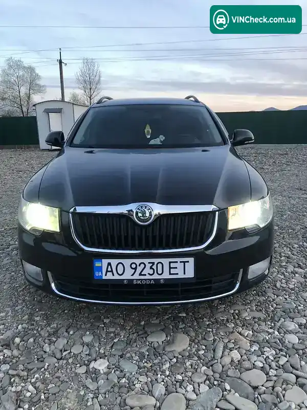 Skoda Superb 2013, фото з оголошення 2 з 19, VIN TMBJF73T7D9007613