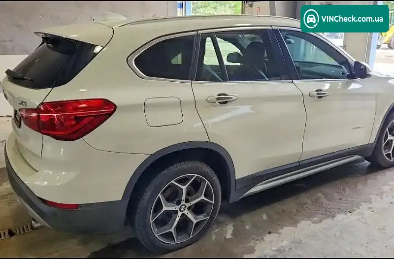 BMW X1 2017, фото з оголошення 2 з 6, VIN WBXHT3C32H5F80695