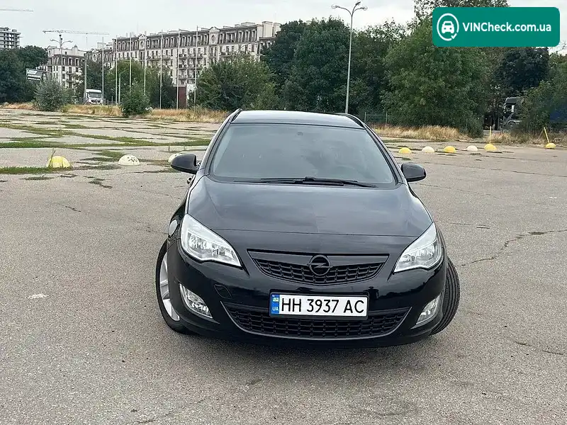 Opel Astra 2011, фото з оголошення 1 з 20, VIN W0LPD8EN1B8059678