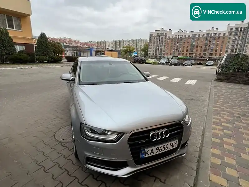 Audi A4 2015, фото з оголошення 1 з 12, VIN WAUBFAFL5FA081558