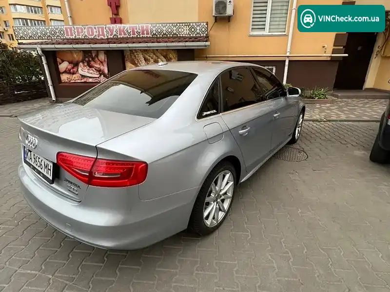 Audi A4 2015, фото з оголошення 2 з 12, VIN WAUBFAFL5FA081558