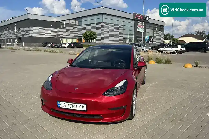 Tesla Model 3 2021, фото з оголошення 2 з 21, VIN 5YJ3E1EB2MF035449