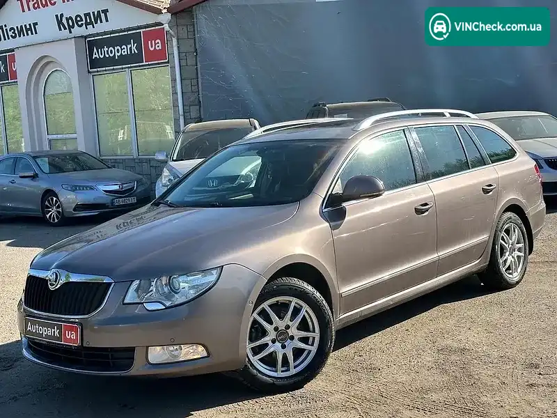 Skoda Superb 2010, фото з оголошення 2 з 20, VIN TMBJB93T7B9020267